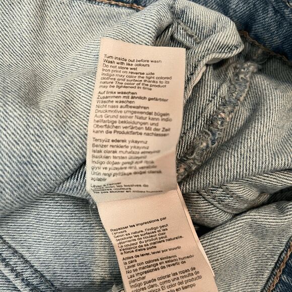 Mavi Jeans Co. Women's Denim Jacket‎ Size S Light Wash Button Front Grommet Hem - Picture 12 of 13